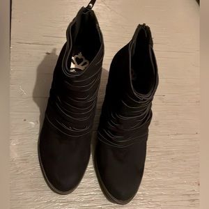 Fergalicious black booties